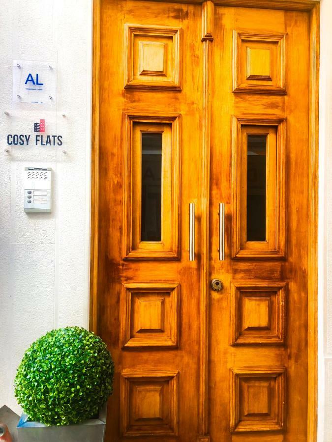 Cosy Flats Apartment Лагос Екстериор снимка